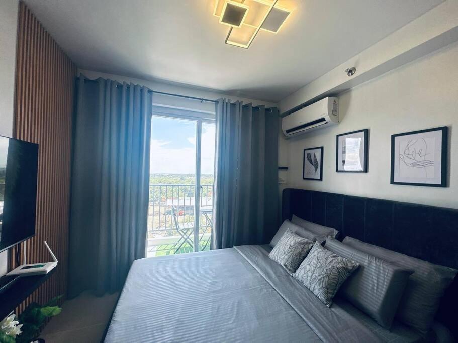 Affordable Modern Condo W/ Pool Suba Basbas Kültér fotó